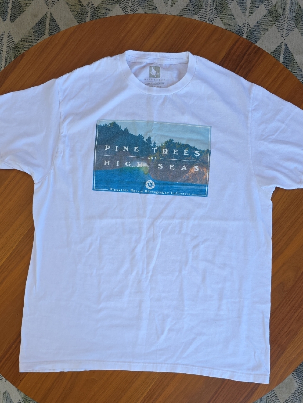 Pine Trees & High Seas White Graphic Tee - Mens Large